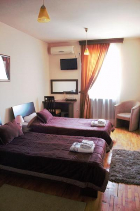  Garni Hotel City  Крушевац